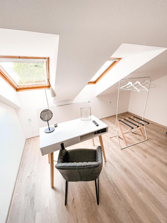 Penzion Jakub Lanskroun Bagian luar foto